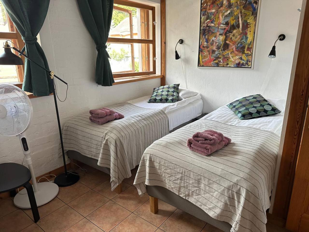 House Of Sun Bed & Breakfast Вилнюс Екстериор снимка