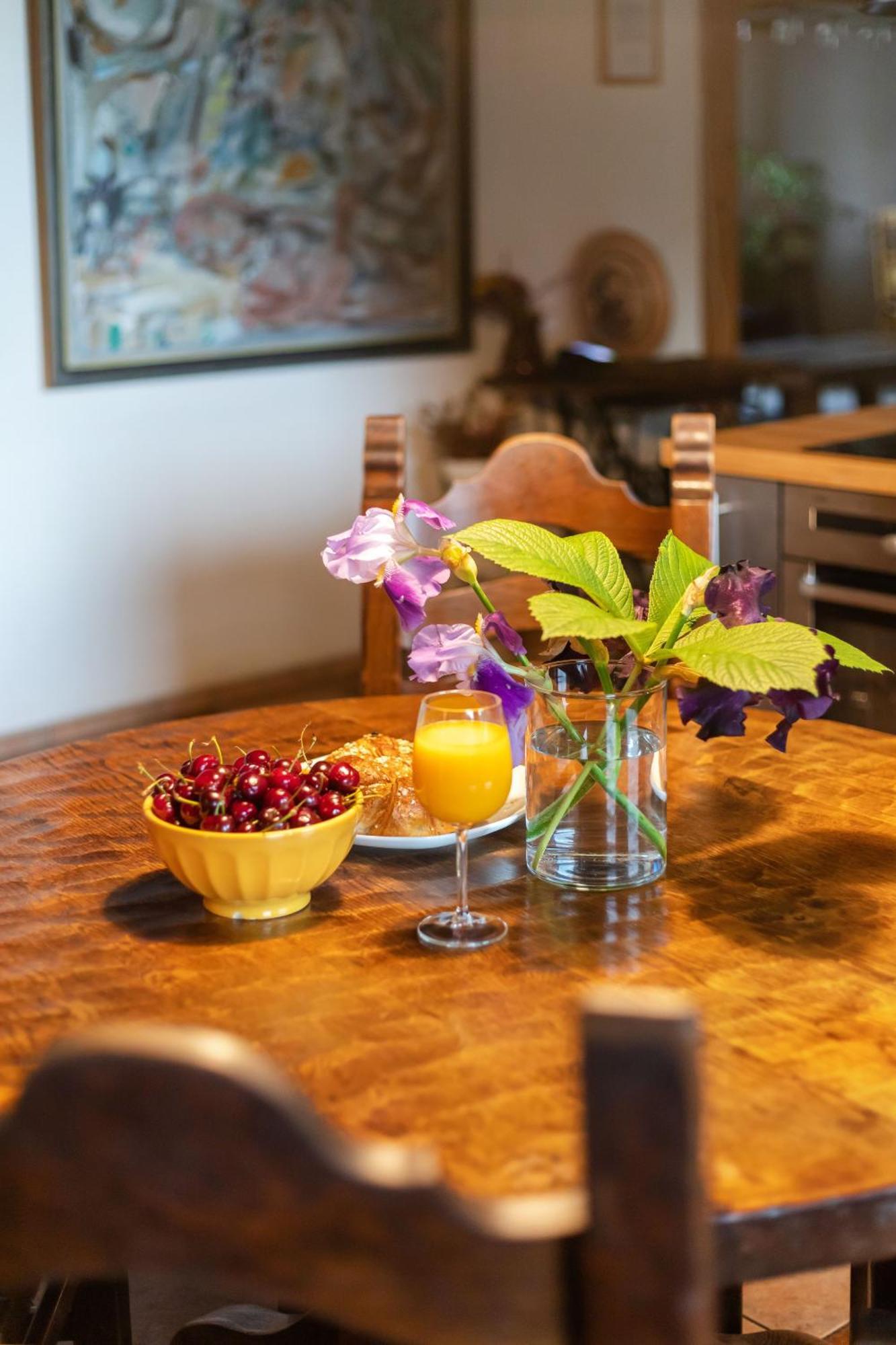 House Of Sun Bed & Breakfast Вилнюс Екстериор снимка