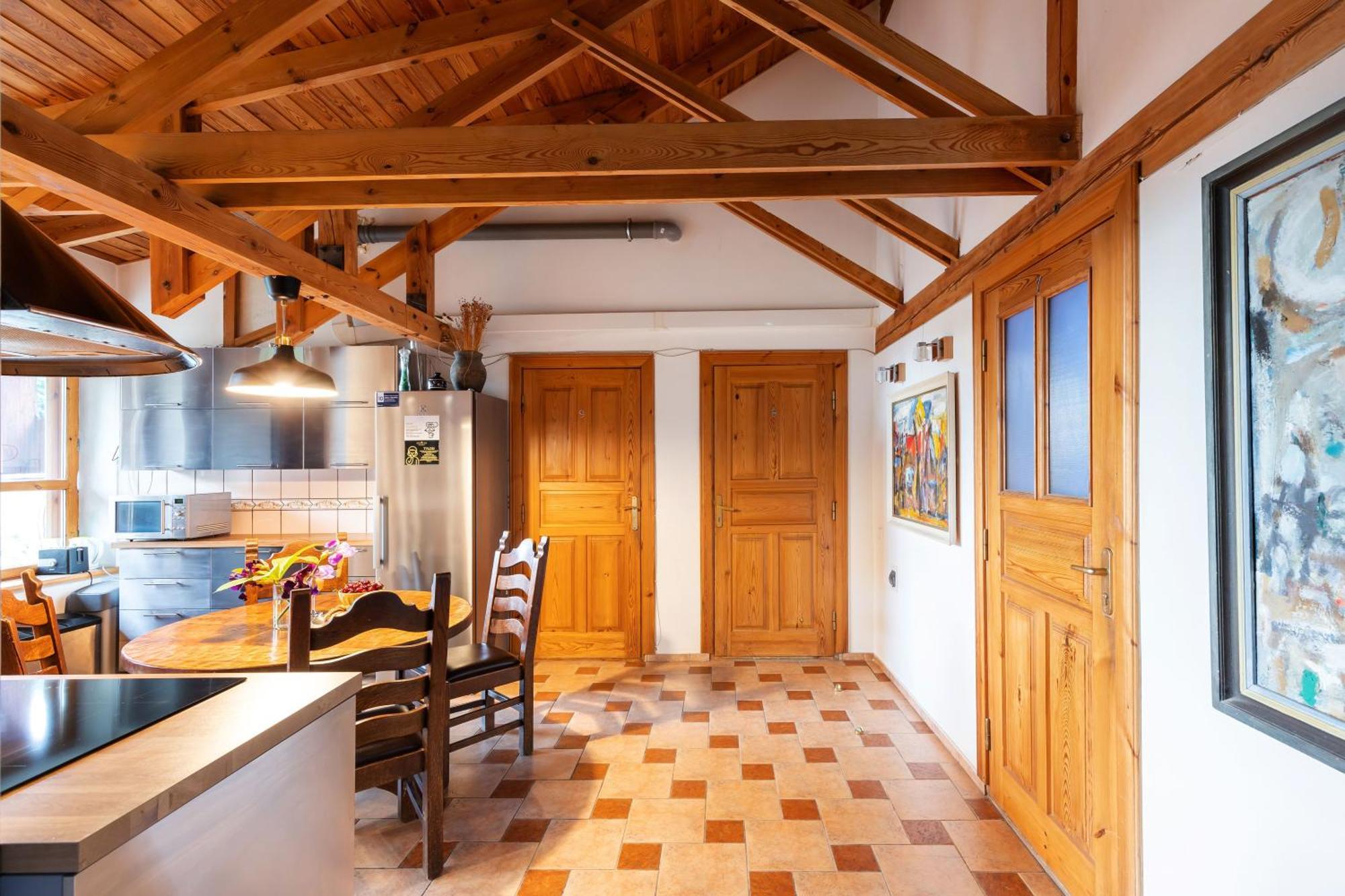 House Of Sun Bed & Breakfast Вилнюс Екстериор снимка