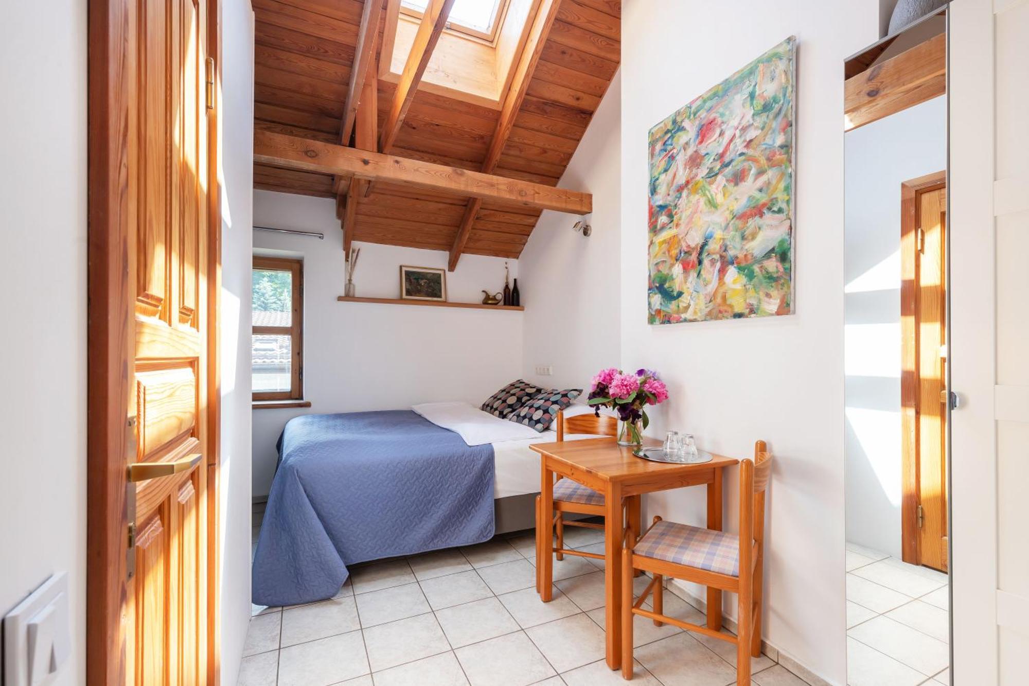 House Of Sun Bed & Breakfast Вилнюс Екстериор снимка